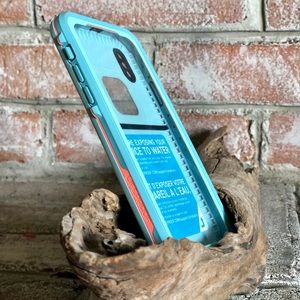 LIFEPROOF CASE— iPhone X